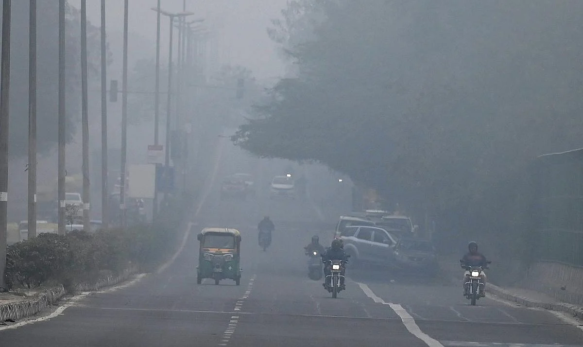 Season's Coldest Morning in Delhi, Temperature Drops Below 3 Degrees