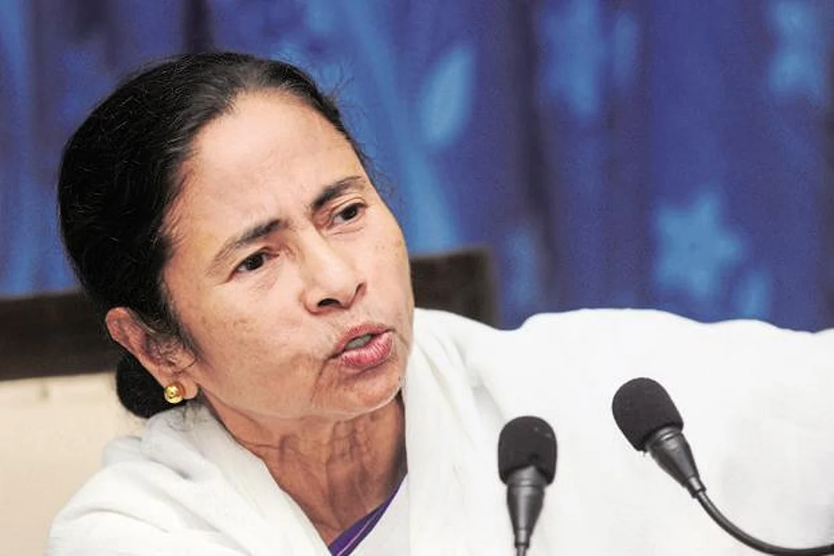 CM Mamta Banerjee Addresses AAP Rally in Delhi