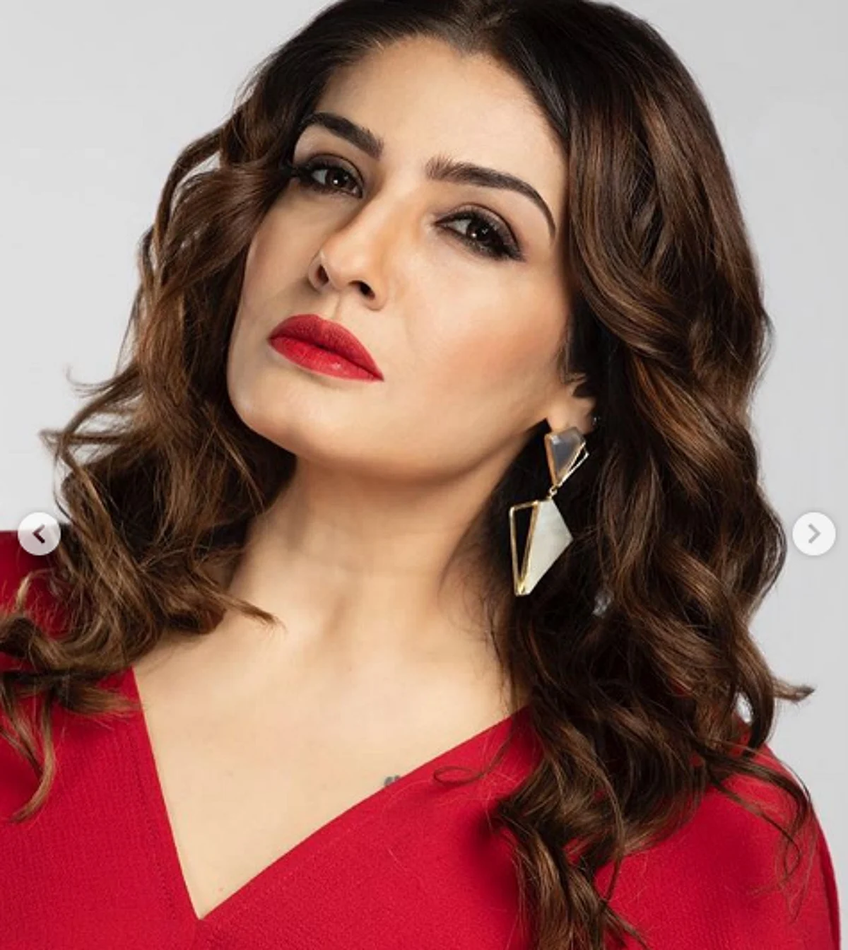 Raveena Tandon Attends the Driver’s Wedding Ceremony, See Pics!!!