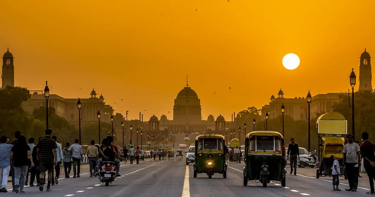 10 Lakh Small and Big Shops in Delhi Will be Free Hold