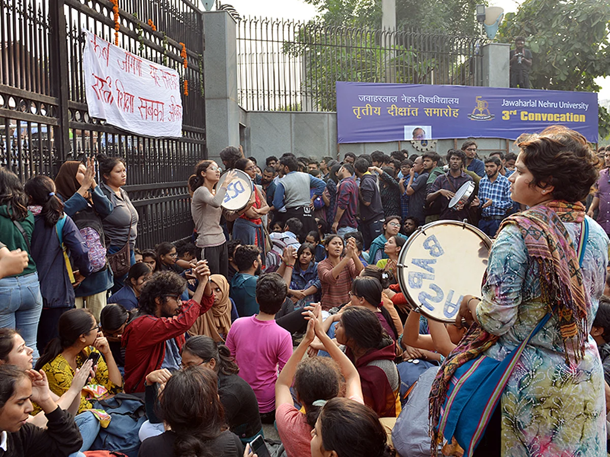 JNU Students Will Protest Today in Front of Delhi Police Headquarters