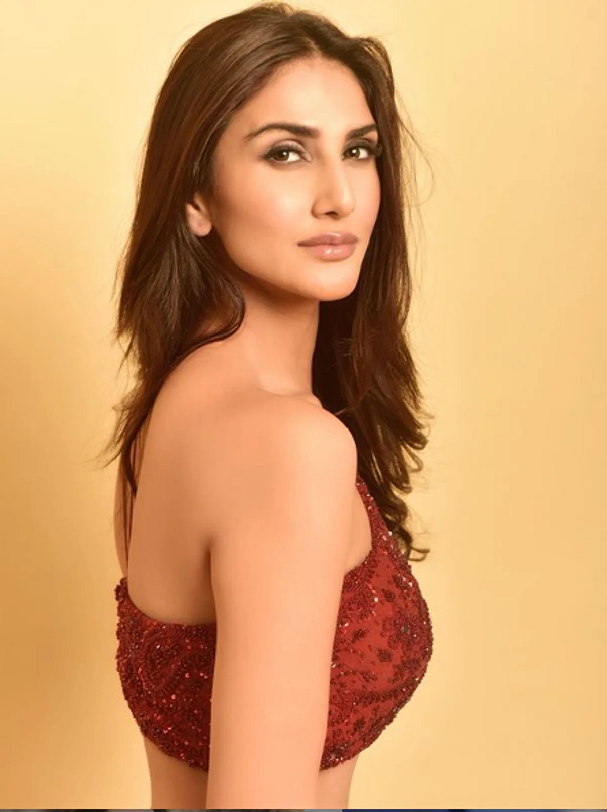 Police Complaint Filed Against Bollywood Actress Vaani Kapoor