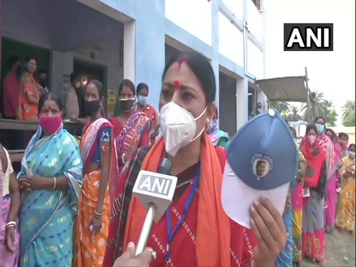 Asansol Dakshin BJP candidate accuses TMC of manipulating voters by wearing cap of CM’s photo