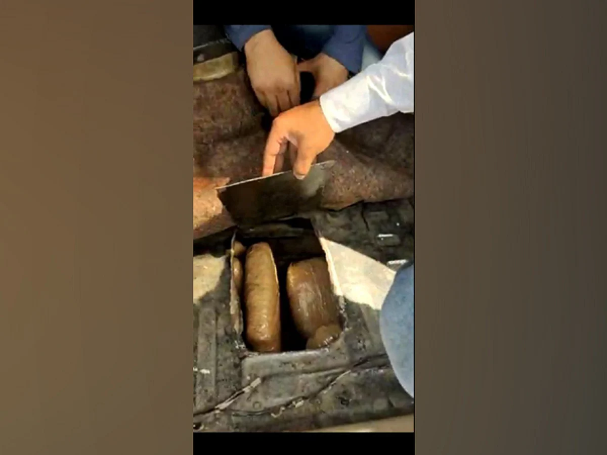 NCB Mumbai seizes 28 kg cannabis from vehicle in Thane