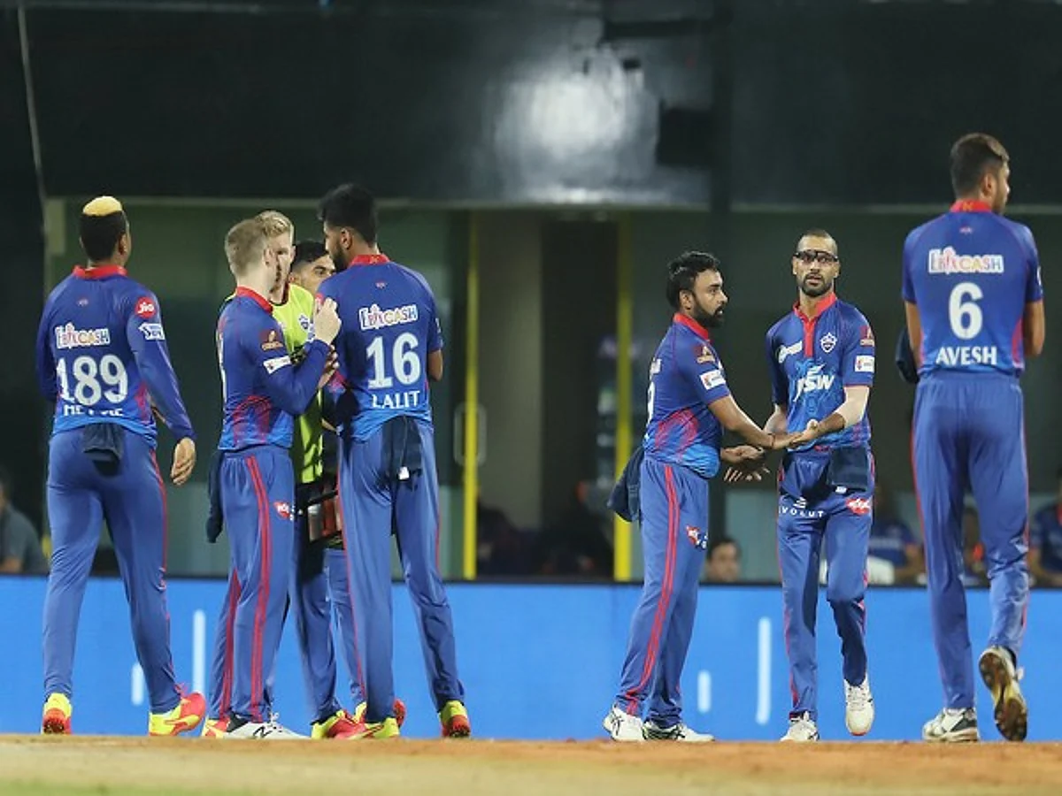 IPL: Mishra, Dhawan help Delhi beat Mumbai in low-scoring thriller