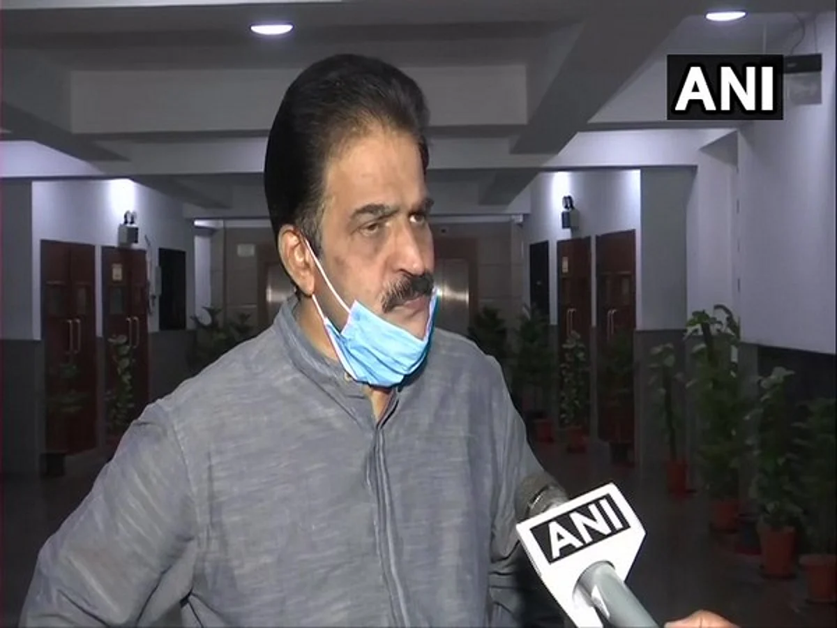 KC Venugopal writes to UP CM, requests better treatment for journalist Siddique Kappan