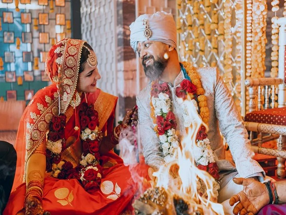 Director Anand Tiwari, actor Angira Dhar reveal photos of their secret marriage ceremony