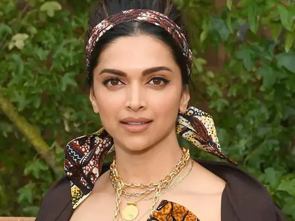 Bollywood Brief: Deepika Padukone to Perform High Octane Action Scenes for Pathan