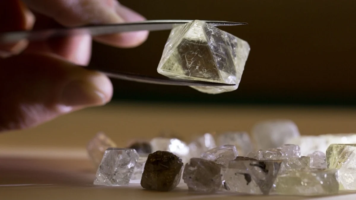 Rough Diamond Prices Increase by 25% in 4 Months