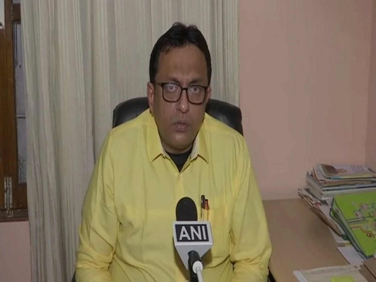 TMC MP Santanu Sen takes jibe at Centre over vaccine shortage in Bengal