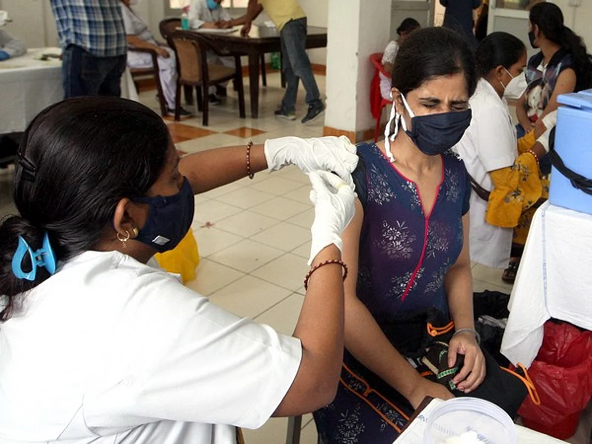 India’s COVID-19 vaccination coverage crosses 50.62 crore: MoHFW