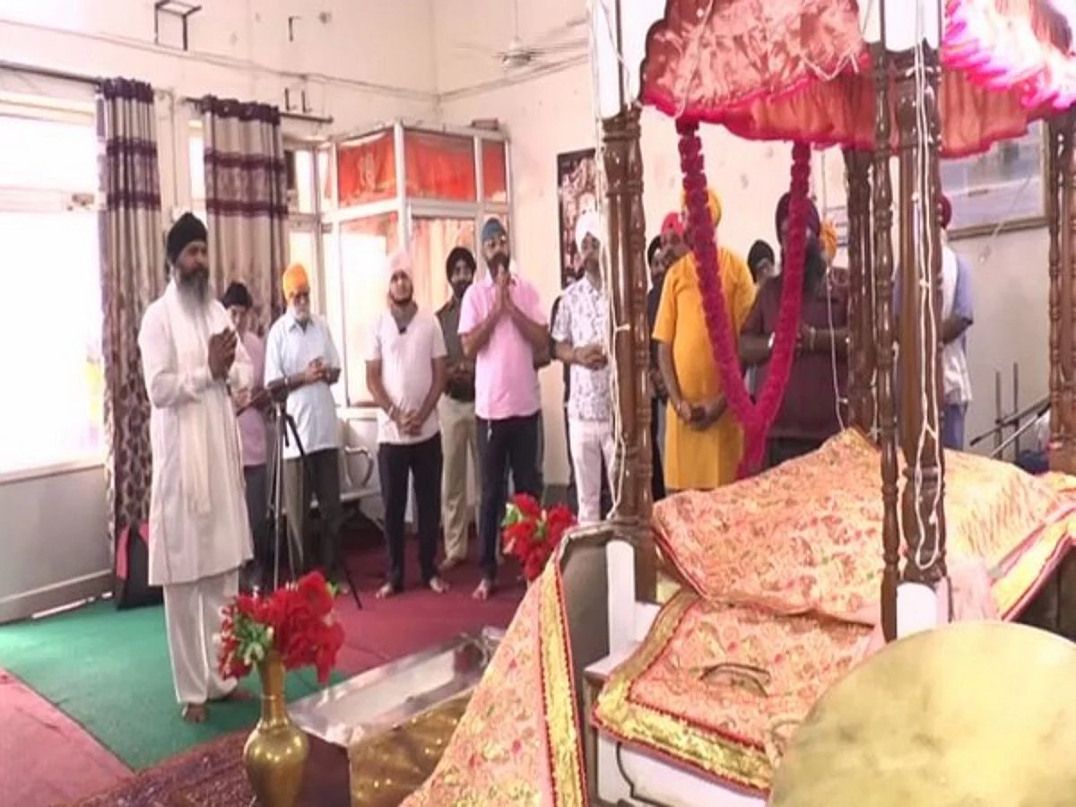Sikh community thanks PM Modi for bringing back Guru Granth Sahib ‘Saroops’ from Afghanistan