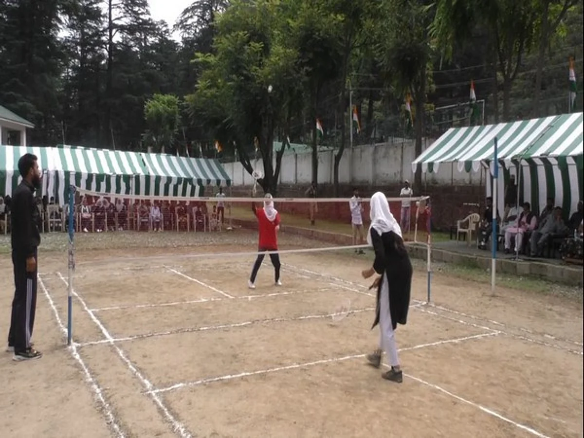 Indian Army organizes Badminton tournament for school girls in J-K’s Baramulla