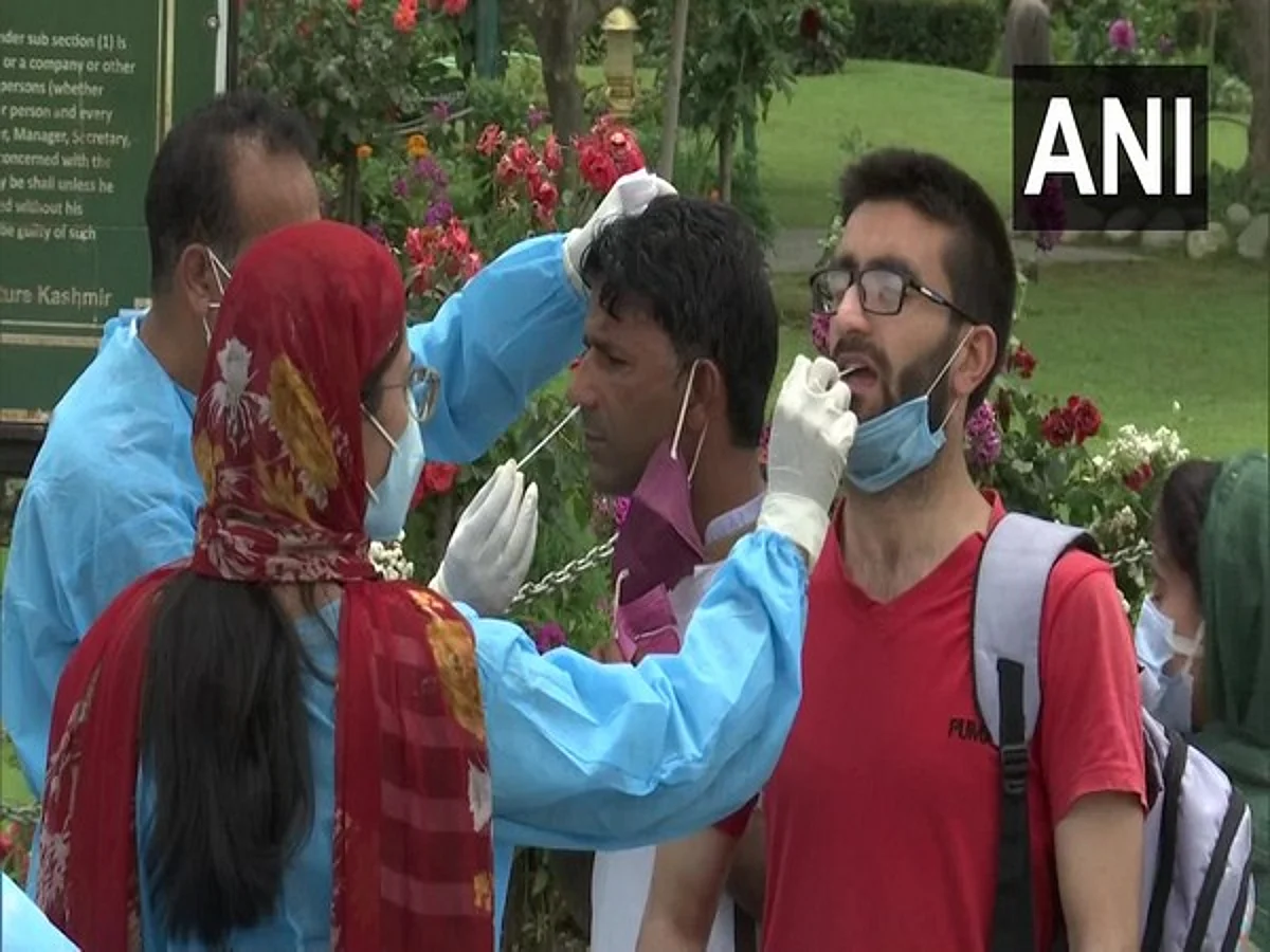 J-K govt sets up rapid antigen testing facility at entrance of Srinagar’s Mughal Garden