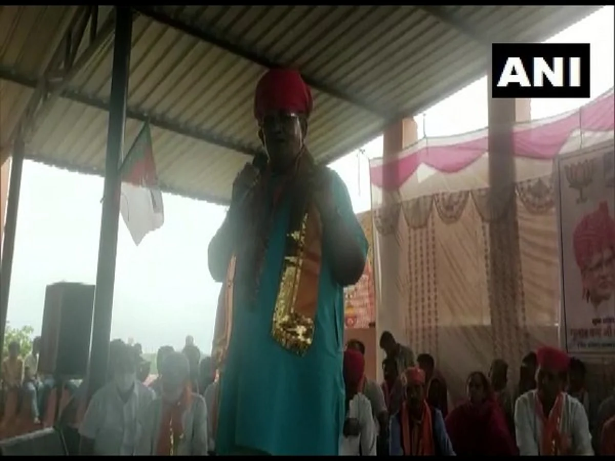 Gulab Chand Kataria launches veiled attack on Congress, says it is ‘trying to hand over country to anti-nationals’
