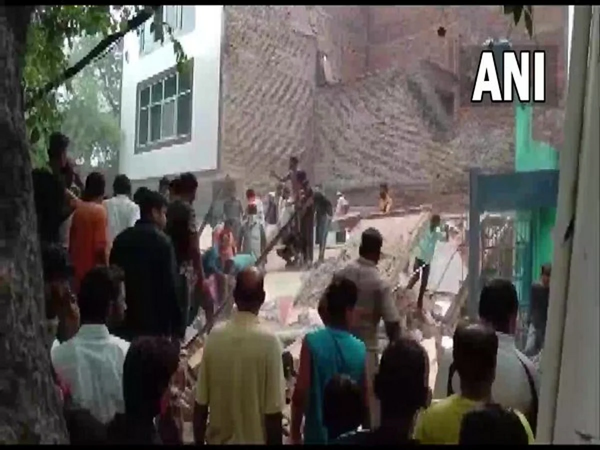 Building collapses in Delhi’s Nand Nagri area