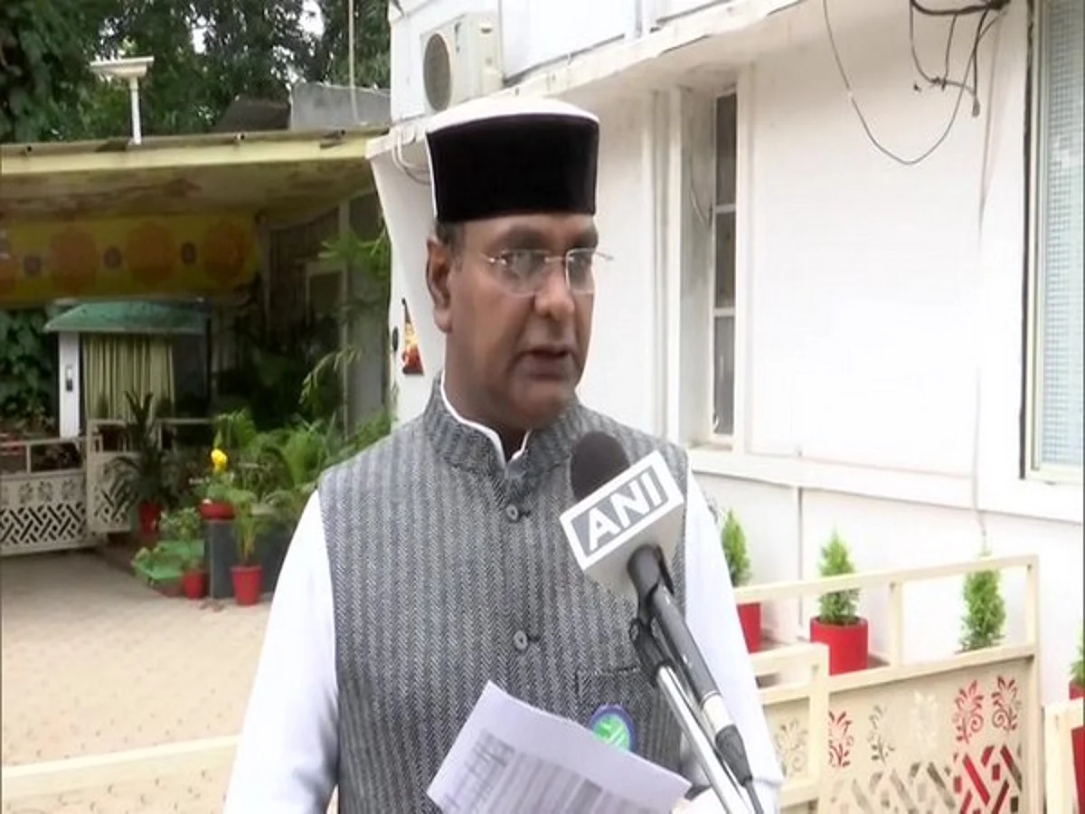 MP: Over 24 lakh Covid vaccine doses administered on first day of mega vaccination drive