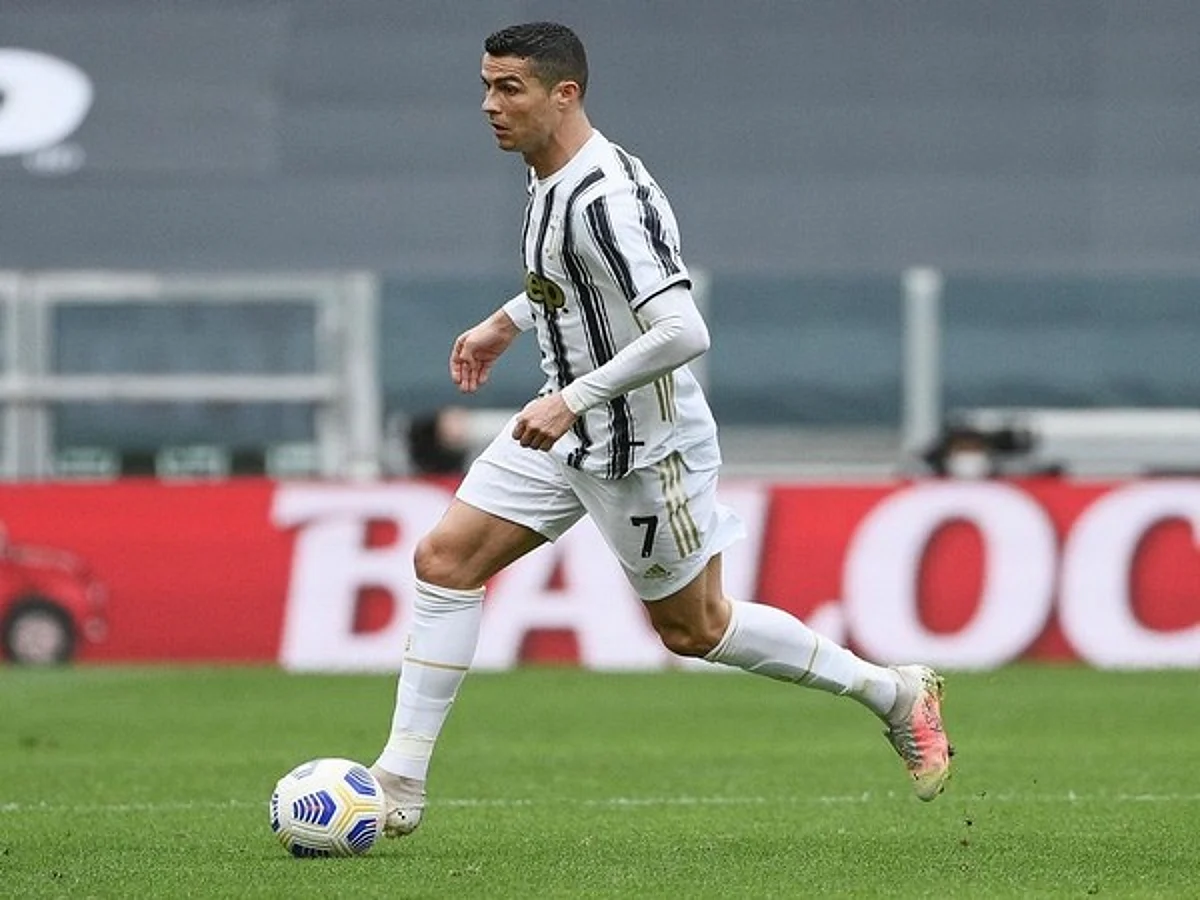 Man City in talks with Juventus to sign Ronaldo: Report