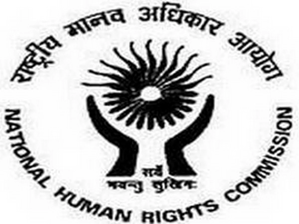 NHRC notice to Delhi, Maharashtra, Karnataka over plight of workers who cremated COVID-19 victims