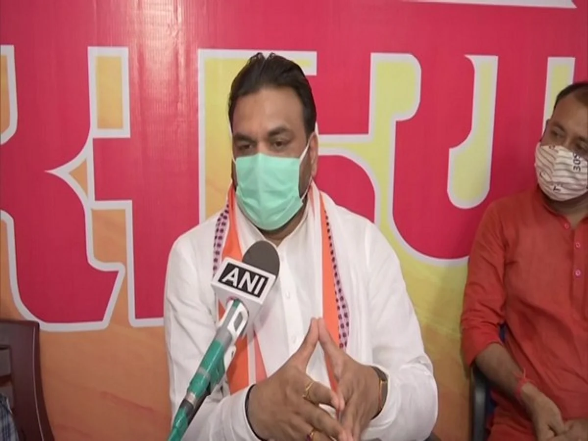Day after swipe at Nitish Kumar, BJP minister backtracks says ‘working under his leadership’