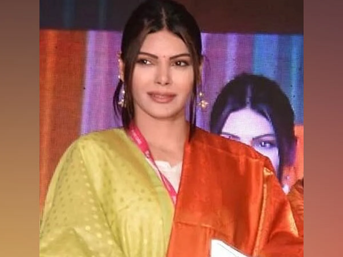 Raj Kundra told me Shilpa Shetty liked my work, says Sherlyn Chopra