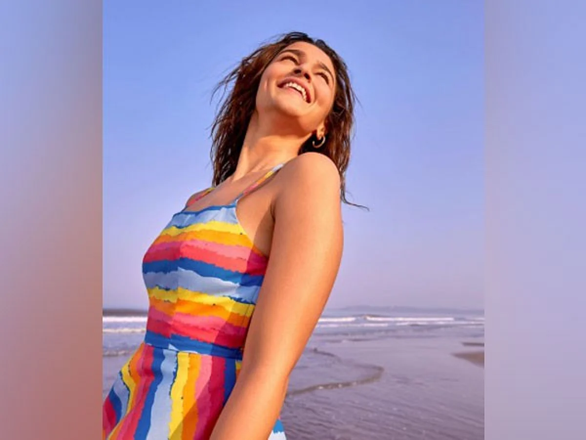 Alia Bhatt gives a glimpse of her yoga routine