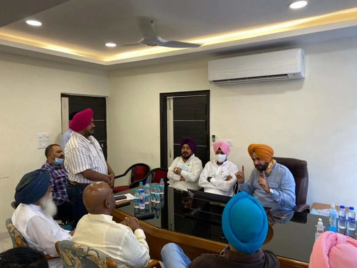 Punjab Cong chief Navjot Singh Sidhu holds meetings with ministers, MLAs for plan of action on Dalit issues