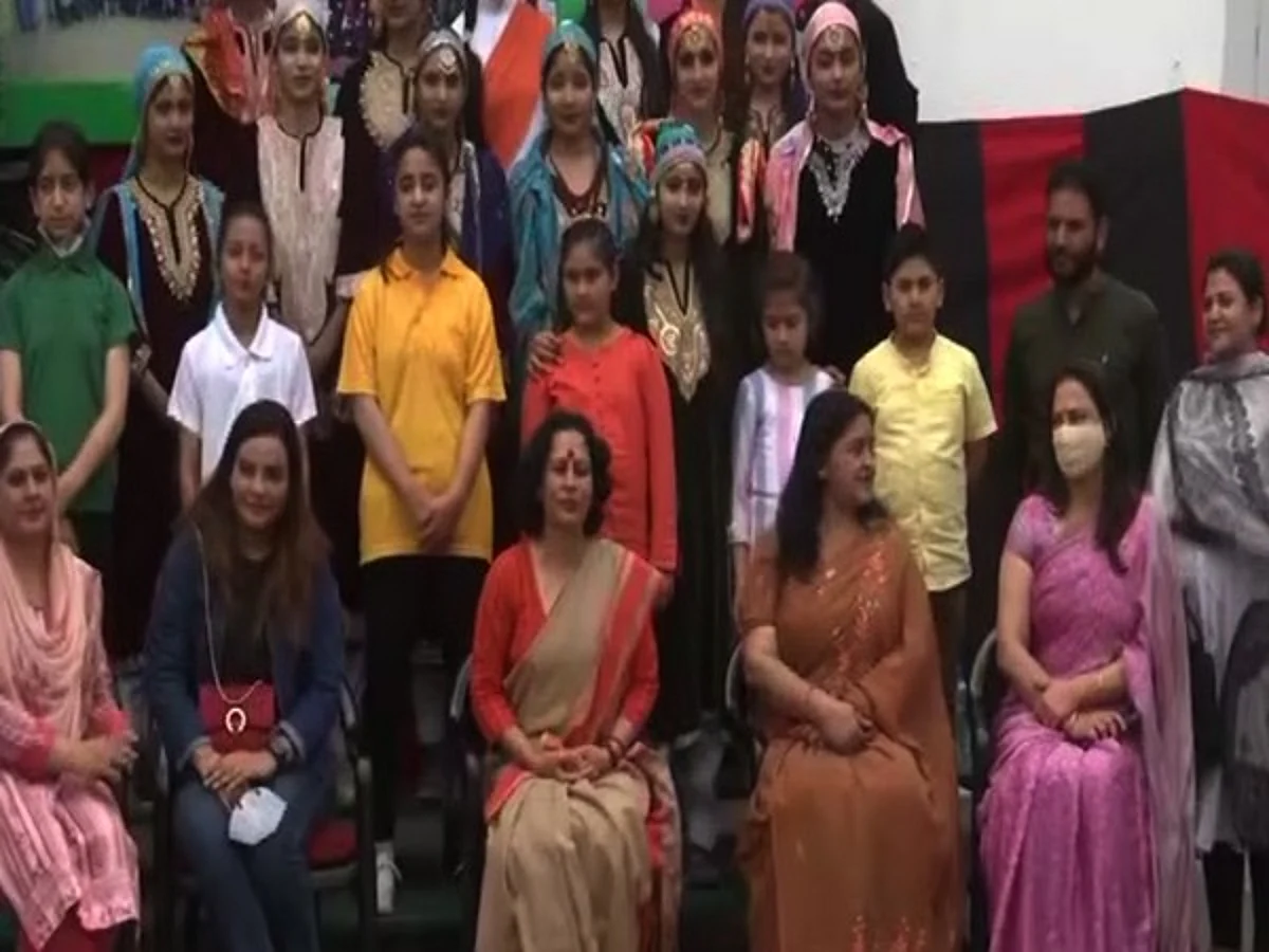 Students participate in ‘Junoon e Hunar’ programme organised by Army in J-K’s Srinagar