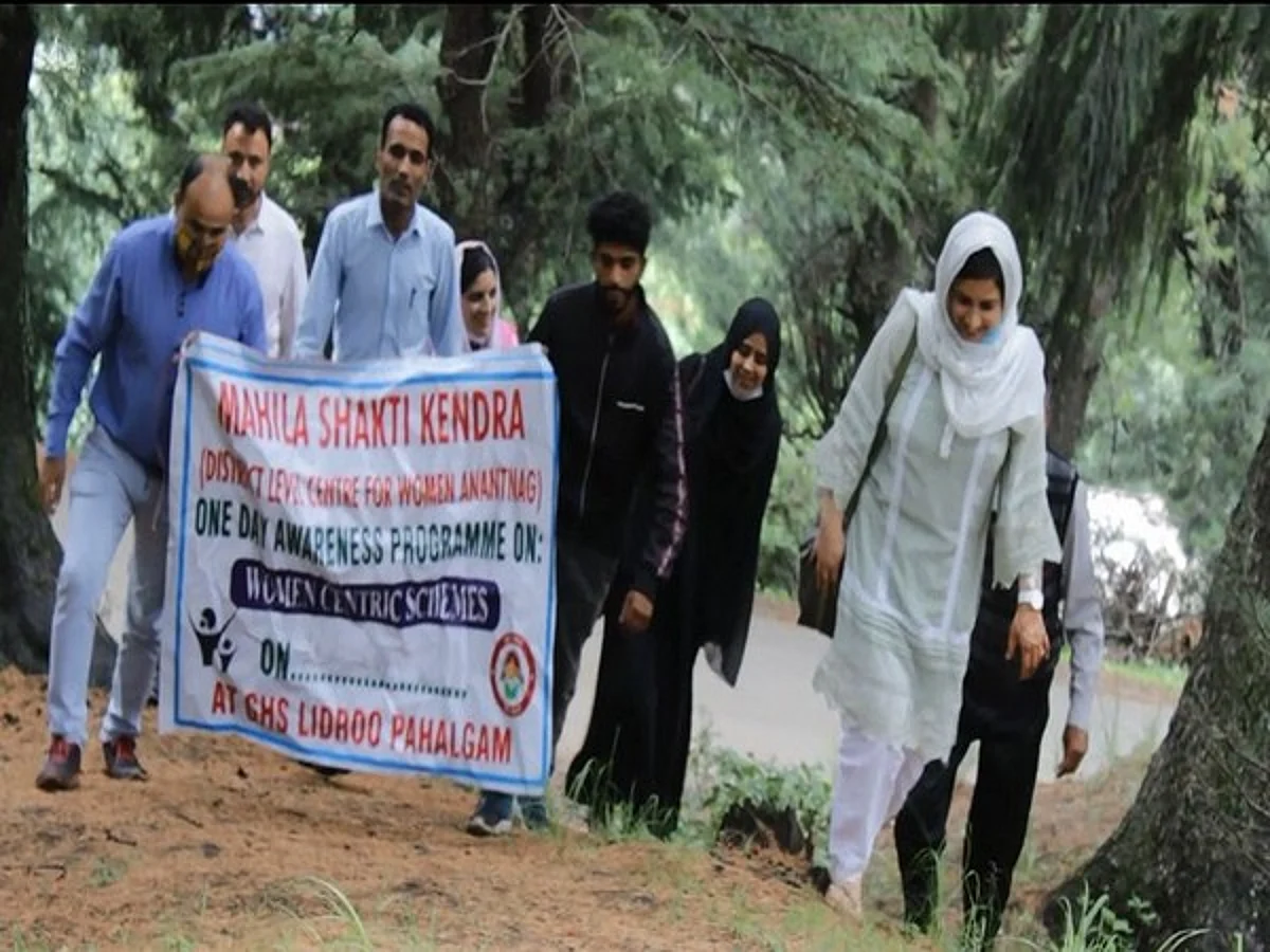 ‘Mahila Shakti Kendra’ organized awareness program for tribal women in J-K’s Anantnag