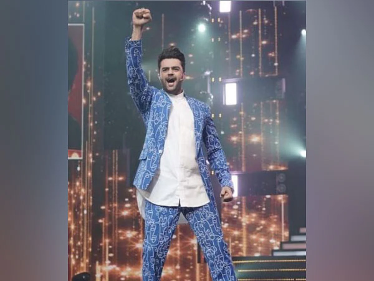 Maniesh Paul receives heartfelt birthday wishes from Bollywood celebrities