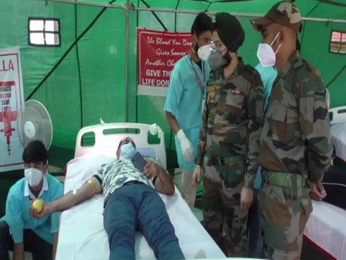 Indian Army organises blood donation camp in J-K’s Baramulla