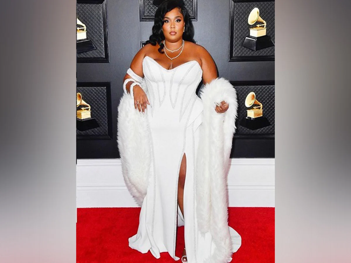 Lizzo announces return with new single ‘Rumors’