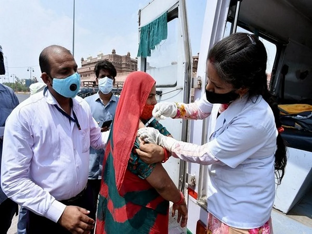 MP: Over 40 lakh Covid vaccine doses administered during two-day mega vaccination drive