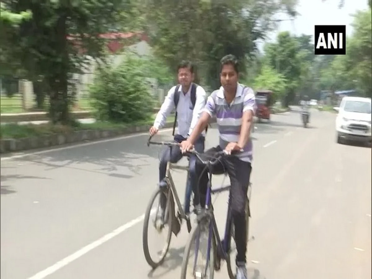 Amid skyrocketing petrol, diesel prices, students, office-goers opt for bicycles to commute in Ranchi