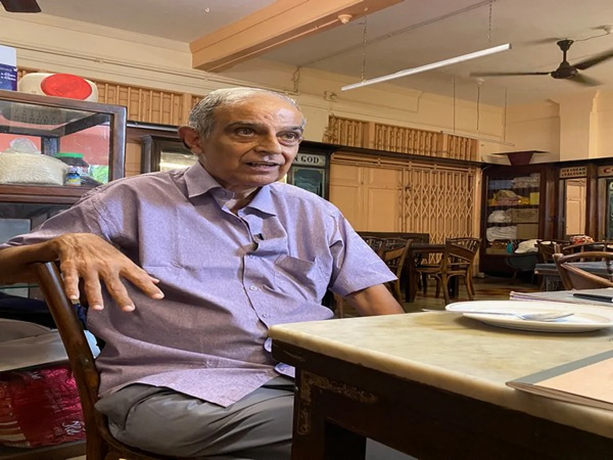 Bollywood mourns the demise of veteran film critic Rashid Irani