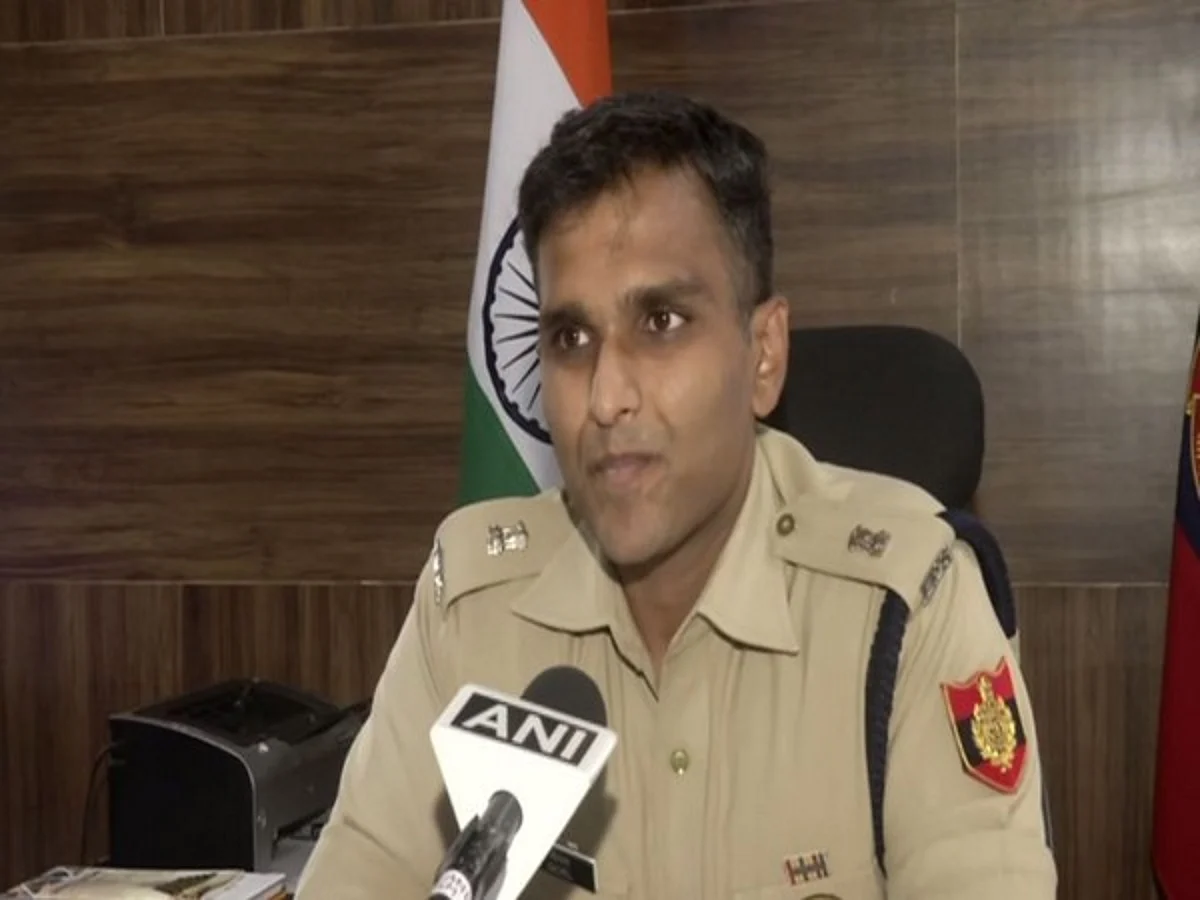 Man who opened fire at youth in Delhi held