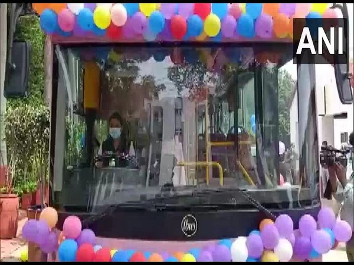 MP’s Indore gets two women drivers for its Pink City buses