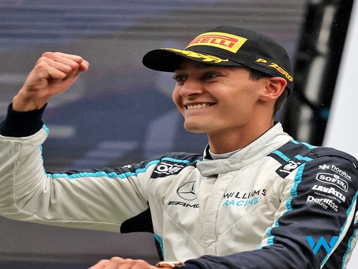 F1: Lewis Hamilton welcomes Russell to Mercedes-AMG Petronas team