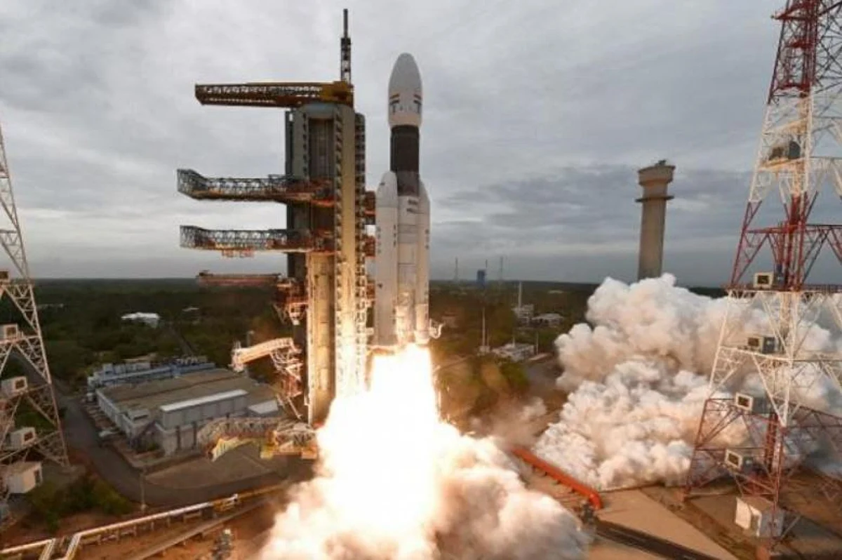 Chandrayaan-2: Likely to find Water-Ice Inside the Surface of the Moon