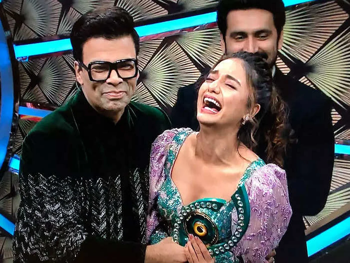 Divya Aggarwal Became the Winner of the First Season of Bigg Boss OTT