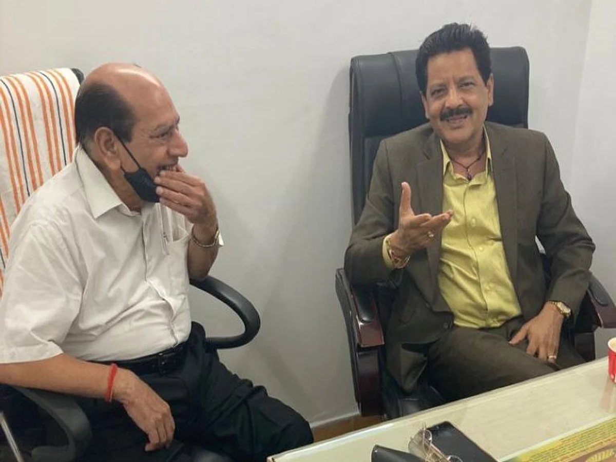 Udit Narayan Appeared in Jalandhar Court for Recorded Statement in Bhagat Singh Scam Case