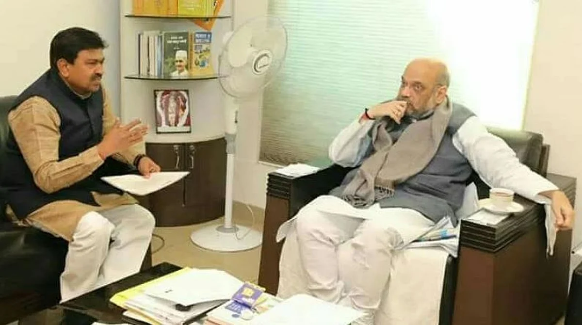 Ajay Mishra meets Home Minister Amit Shah, Speculation intensifies his Resignation