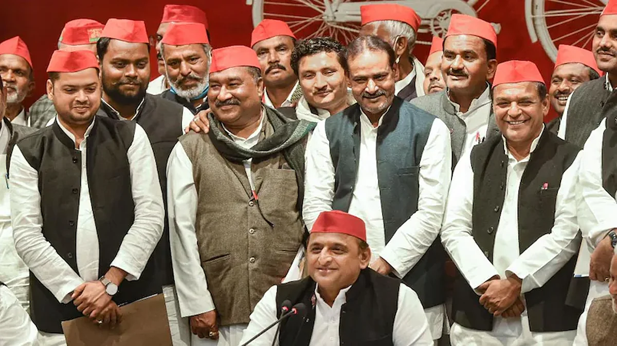 BJP छापेमारी कर जैन समुदाय को बना रही निशाना : अखिलेश यादव