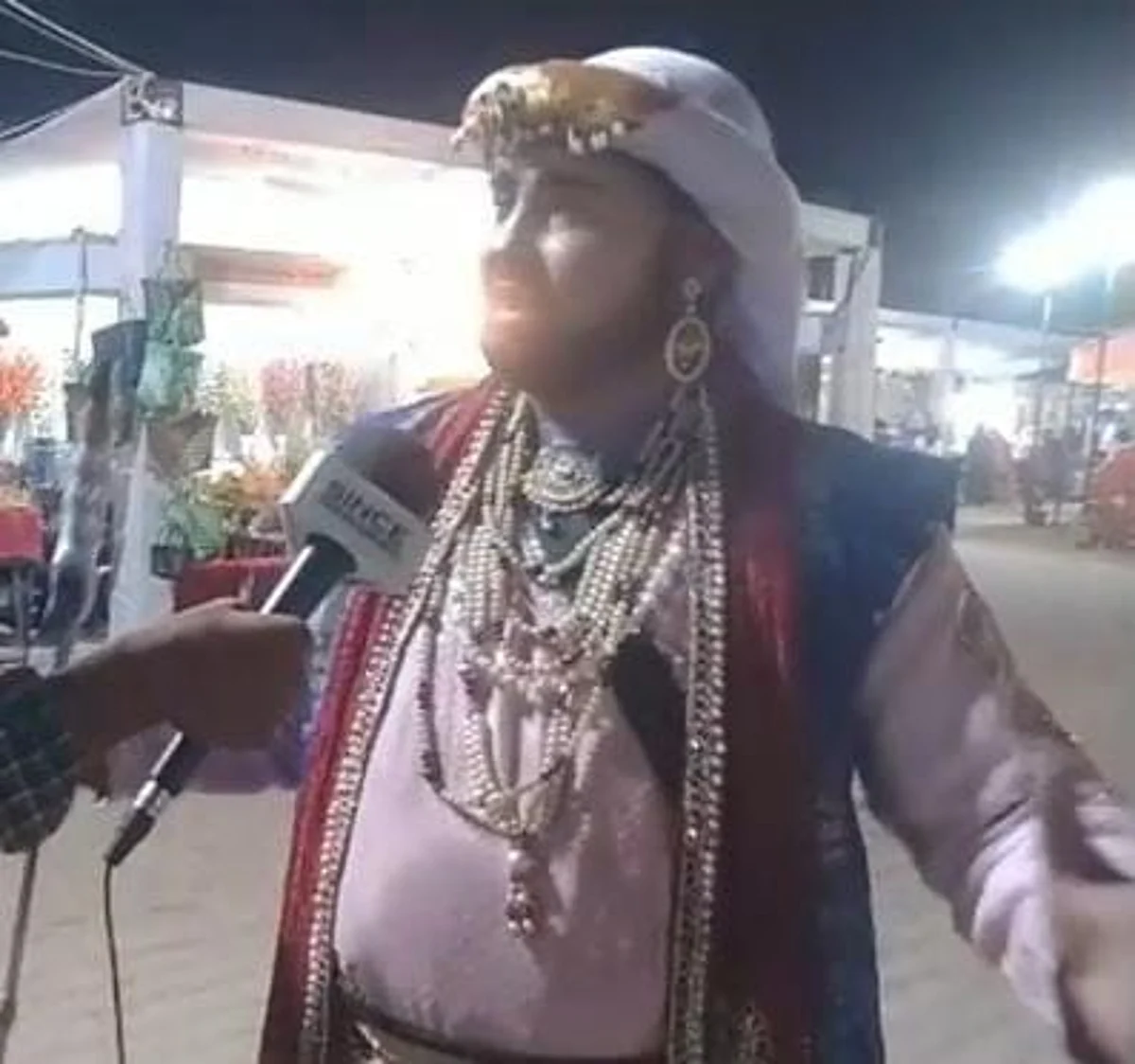 एक कलाकार ने दिया भारतीयता का संदेश, धर्म और संप्रदाय से ऊपर होती है कला