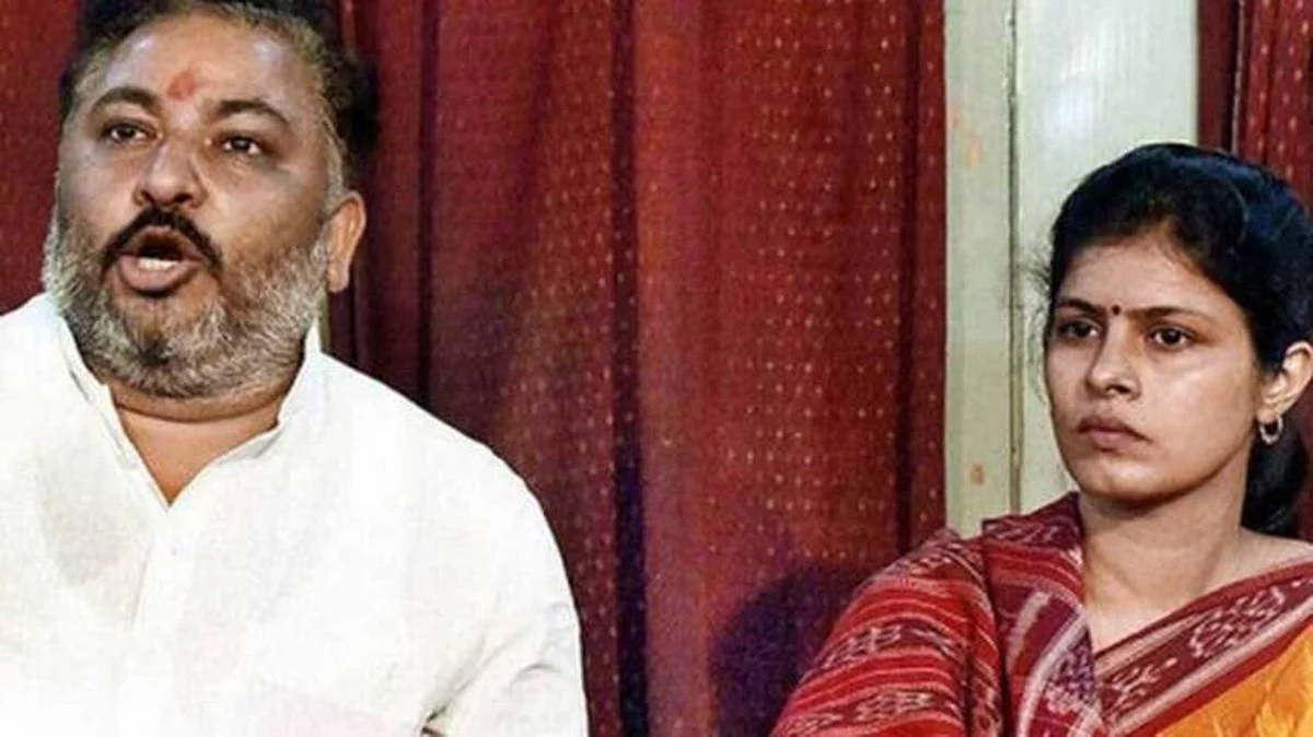 UP Election 2022:पत्नी स्वाति सिंह का टिकट कटने और राजेश्वर सिंह को टिकट मिलने पर पति दयाशंकर खुश क्यों