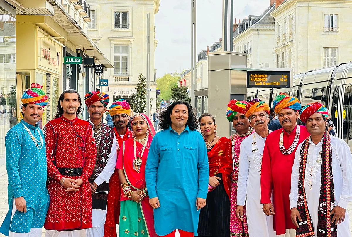 पेरिस बुक फेयर में 23 अप्रैल को लॉन्च होगी रहीस भारती की बुक, फ्रांसीसी राइटर ने बुक में उजागर किए भारती के अनछुए पहलू
