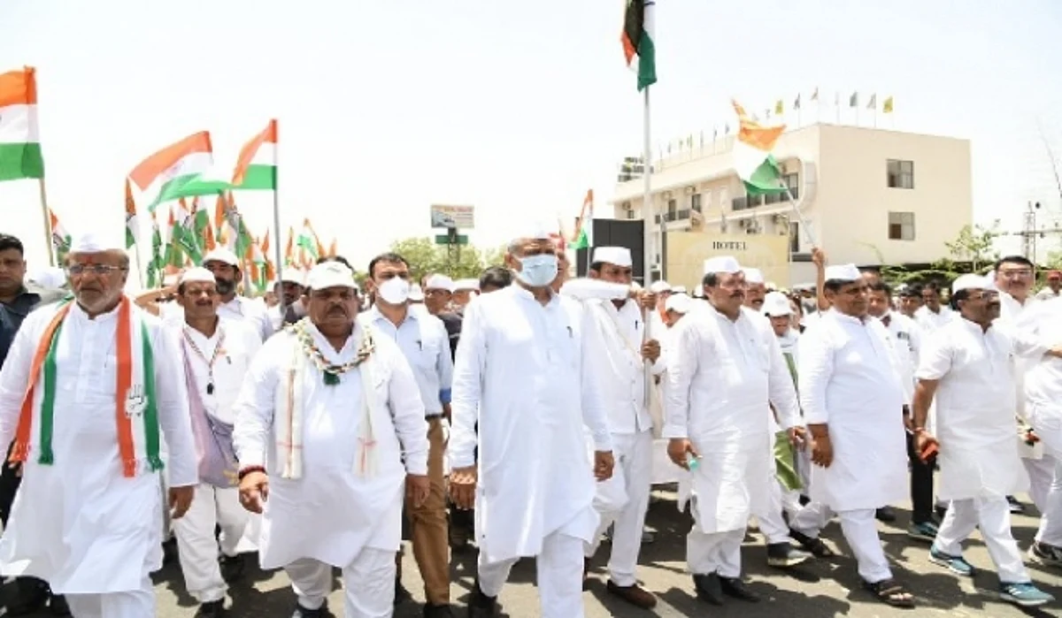 आजादी गौरव यात्रा में मुख्यमंत्री अशोक गहलोत ने कहा,आज देश में हिंसा और असुरक्षा का माहौल