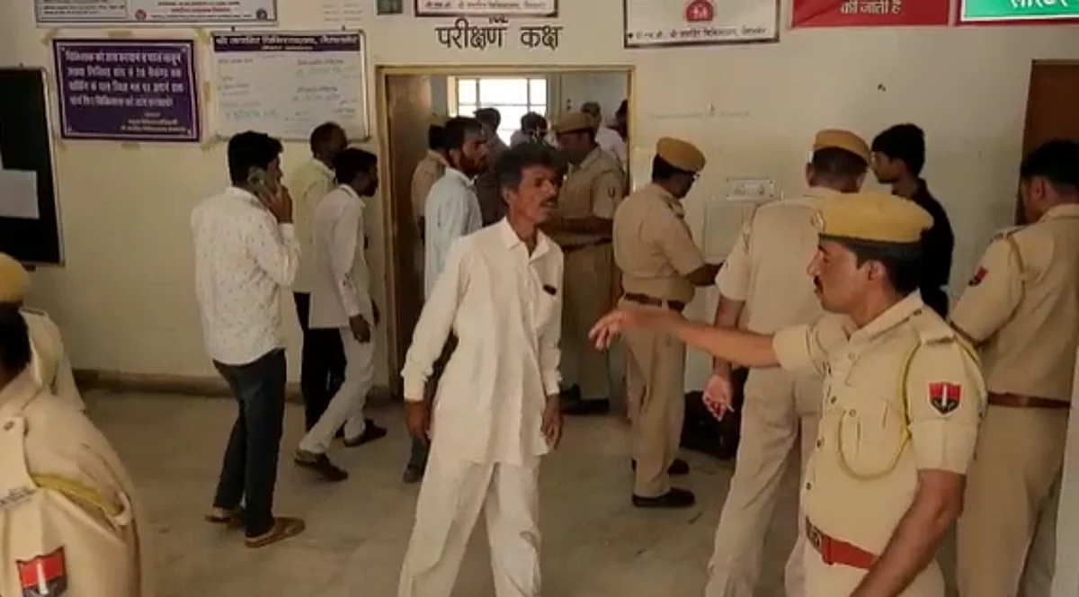 जैसलमेर में चलती बस में दौड़ा करंट: 3 की मौत‚8 गंभीर‚ लटके तारों की चपेट में आने से हादसा, लोक देवता मेले से लौट रहे थे