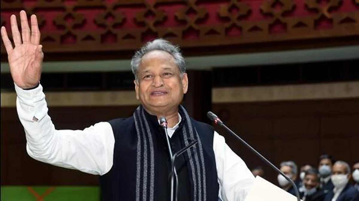राजस्थान के लोगों को मिलेगी फ्री बिजली, फ्री इलाज, आज से लागू होंगी ये योजनाएं