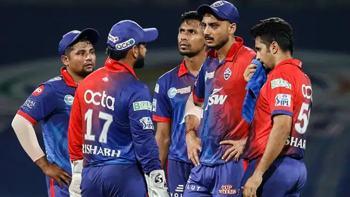 IPL 2022: DC का एक और प्लेयर कोरोना पॉजिटिव, टीम का पुणे दौरा रद्द‚ सभी प्लेयर्स का होगा कोविड टेस्ट